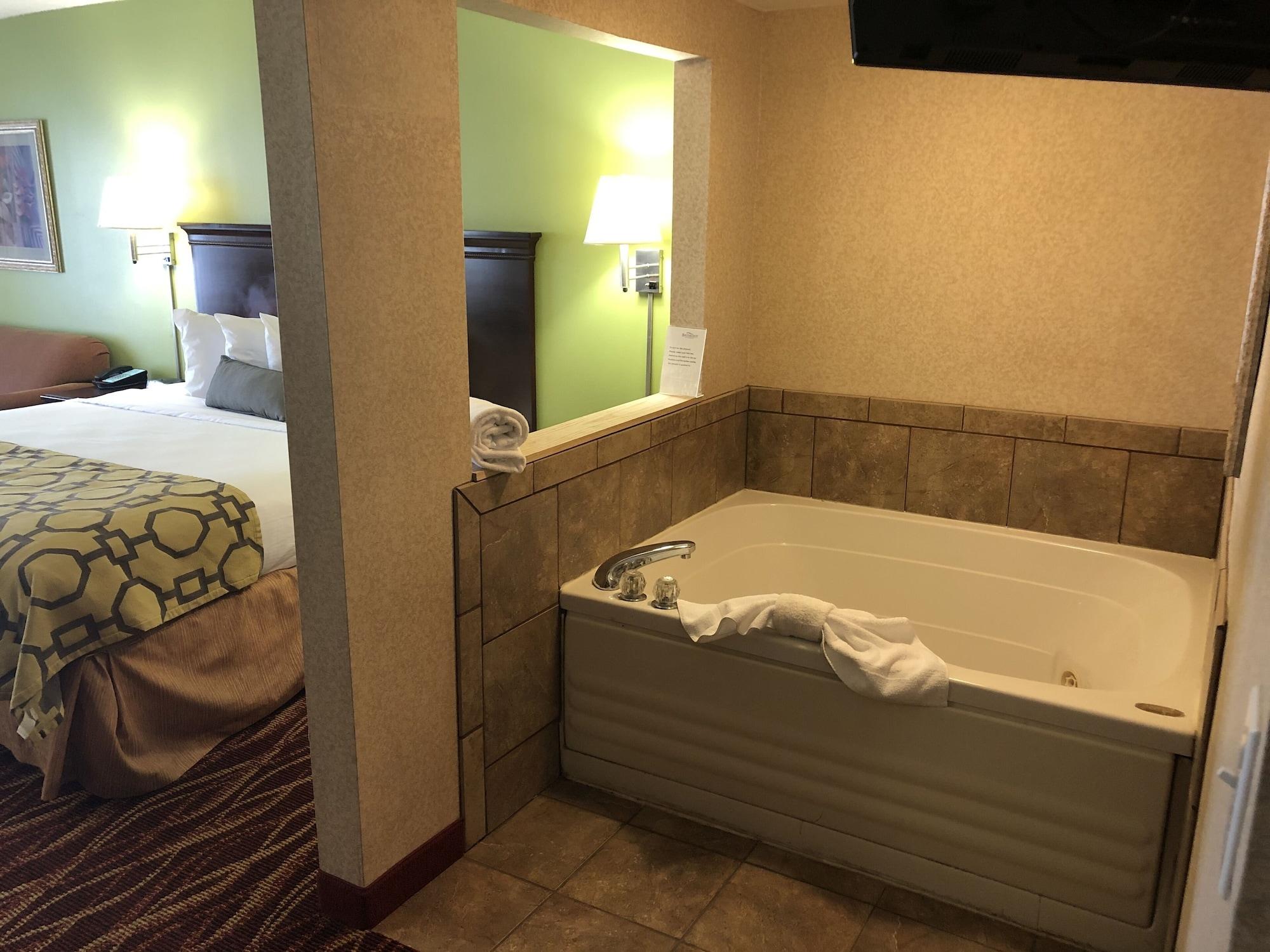 Baymont Inn & Suites By Wyndham Findlay Exterior foto