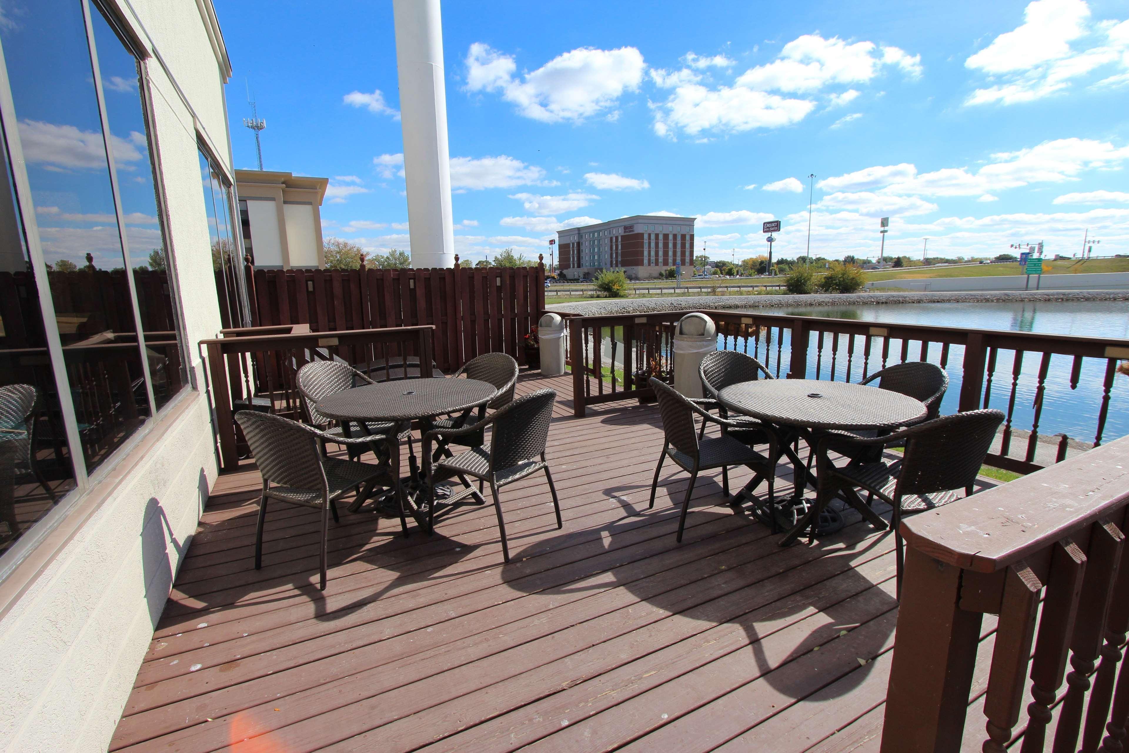 Baymont Inn & Suites By Wyndham Findlay Exterior foto