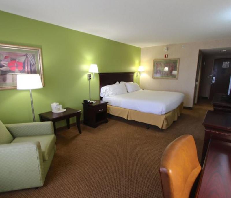 Baymont Inn & Suites By Wyndham Findlay Exterior foto