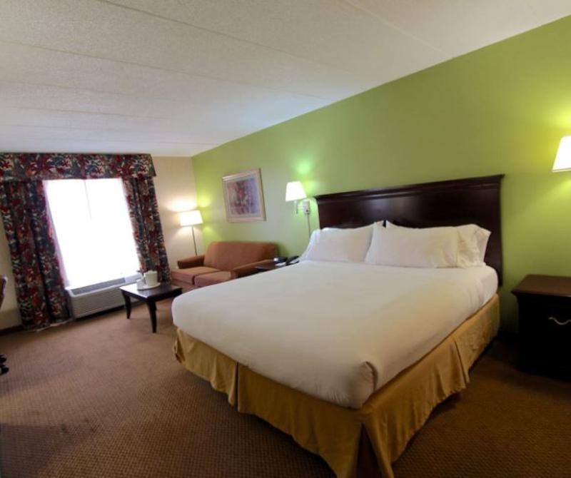 Baymont Inn & Suites By Wyndham Findlay Exterior foto